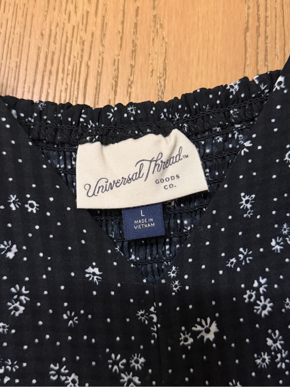 Universal Thread Dress - Picture 2 of 4